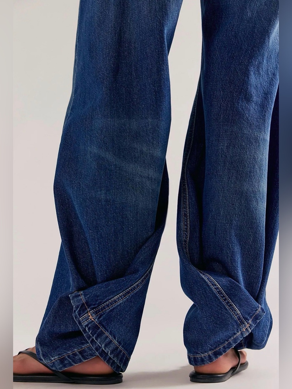 We the Free Media Flare Jeans (current) $148 NWT - Picture 6 of 6
